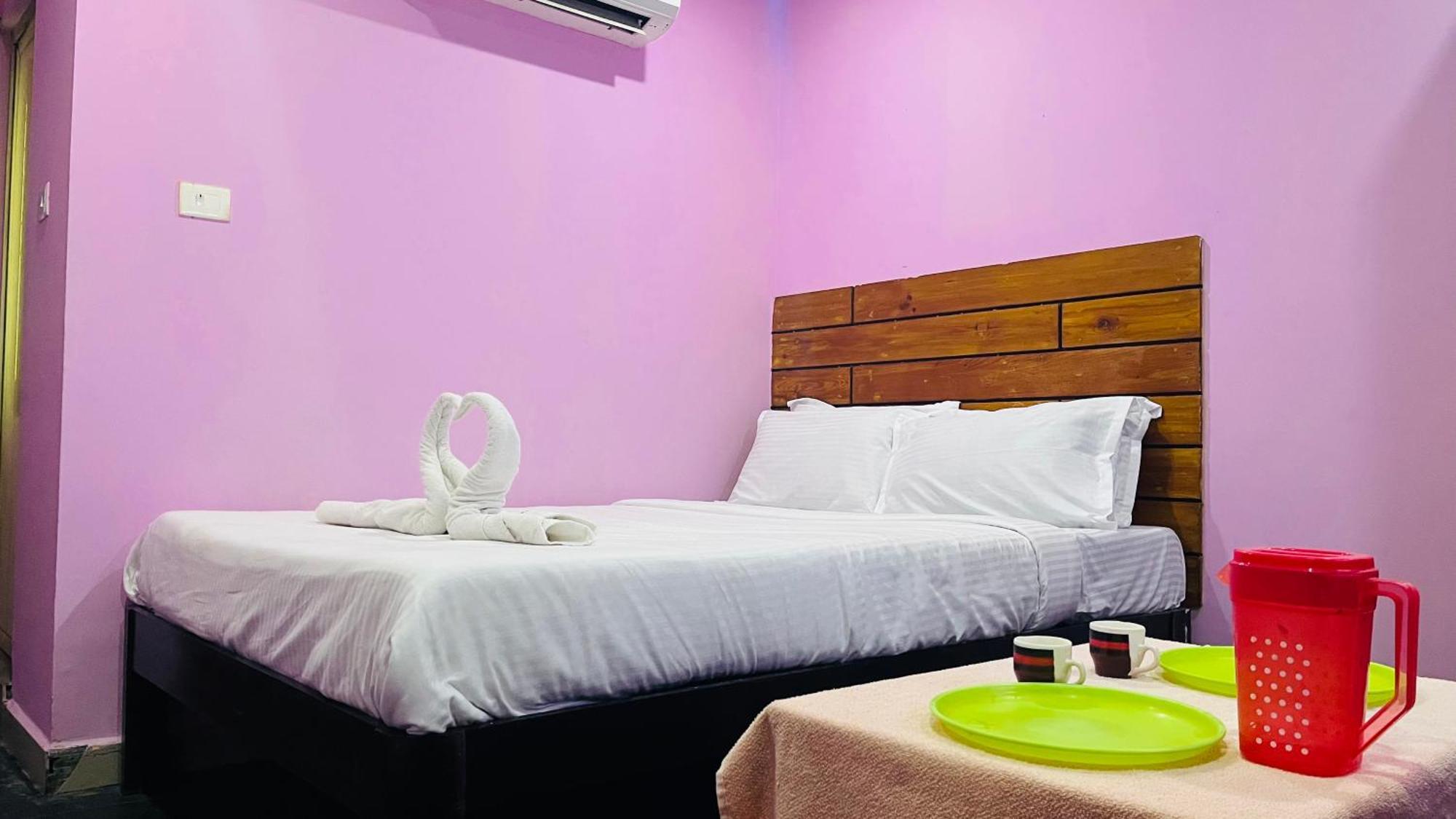 Skyway Rooms ポンディシェリ エクステリア 写真