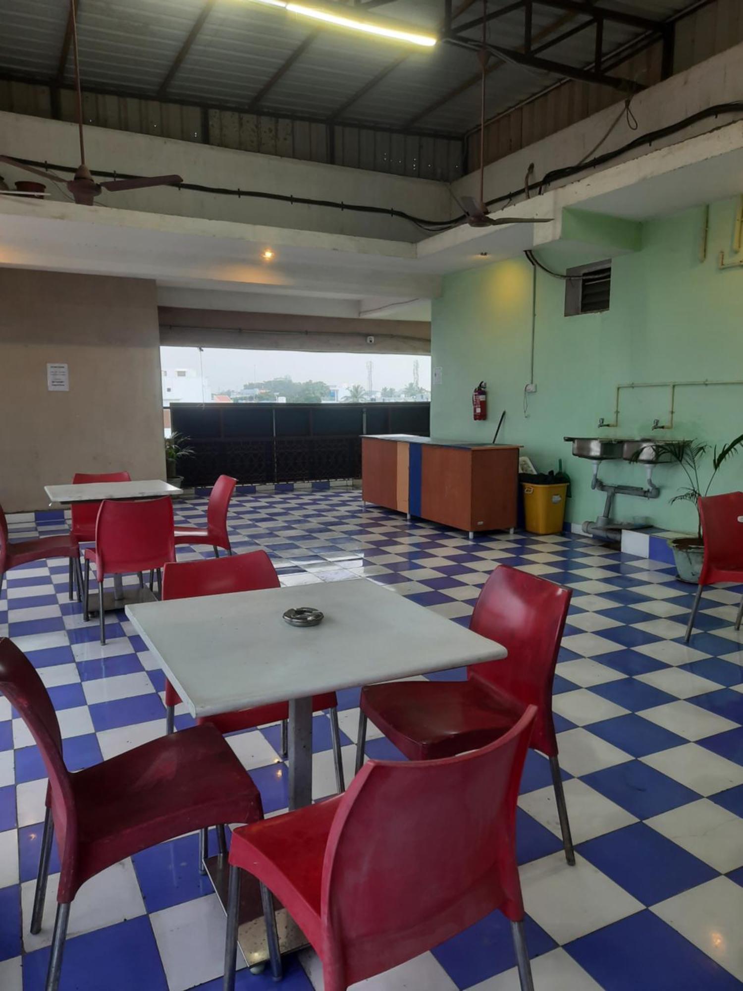 Skyway Rooms ポンディシェリ エクステリア 写真